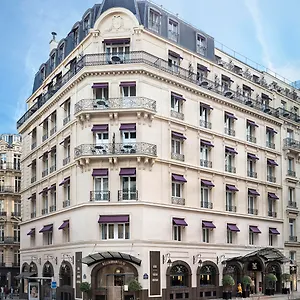 Chateau Frontenac 4*, Paris Fransa